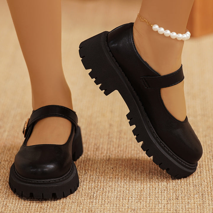 Ladies Mary-Jane Slipper with cushioned platform sole and adjustable buckle strap Mune Fashion