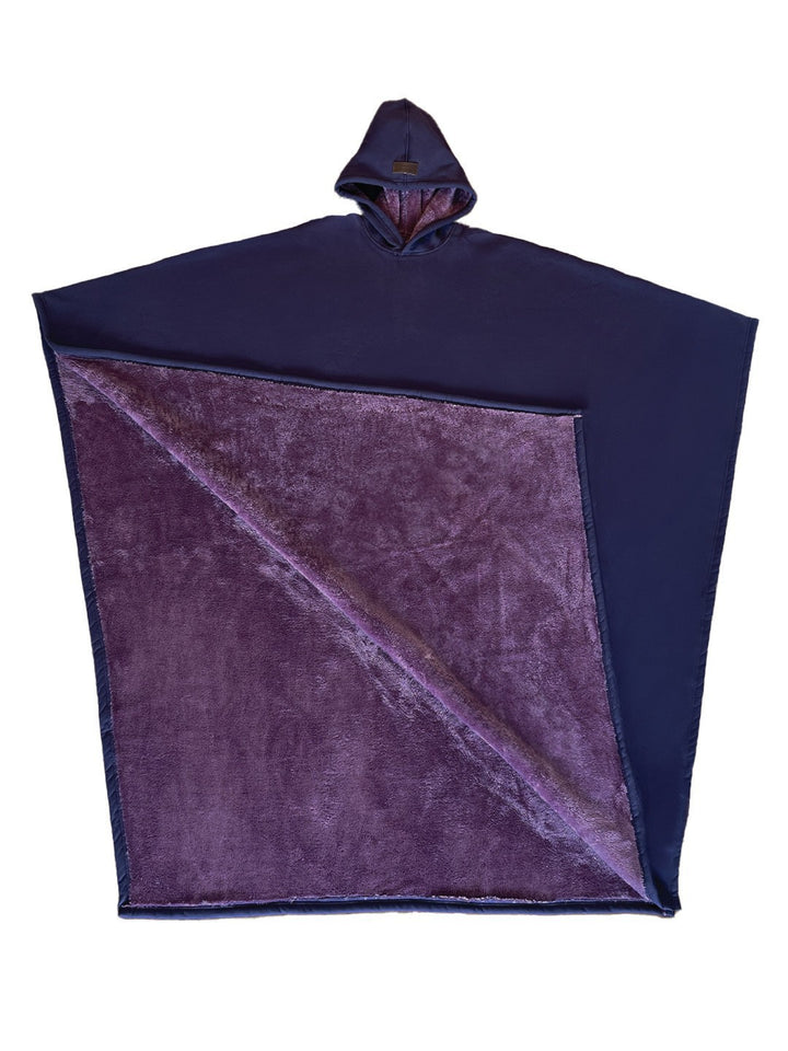 Unisex nan extra-large hooded poncho cuddly throw with microfleece lining and thermo heat storage Mune Fashion
