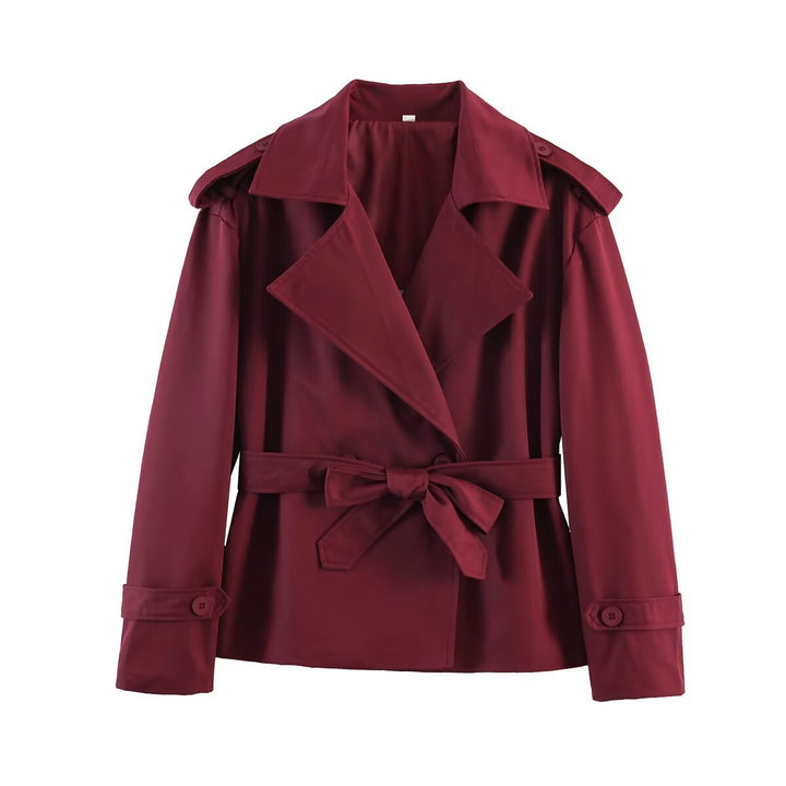 Women short trench coat with waist belt, double-breasted front and shoulder flaps Mune Fashion