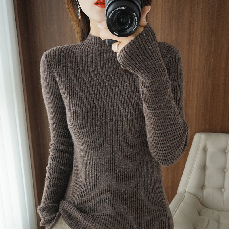 Women's luxury fine-knit pullover with narrow rib structure and short stand-up collar Mune Fashion
