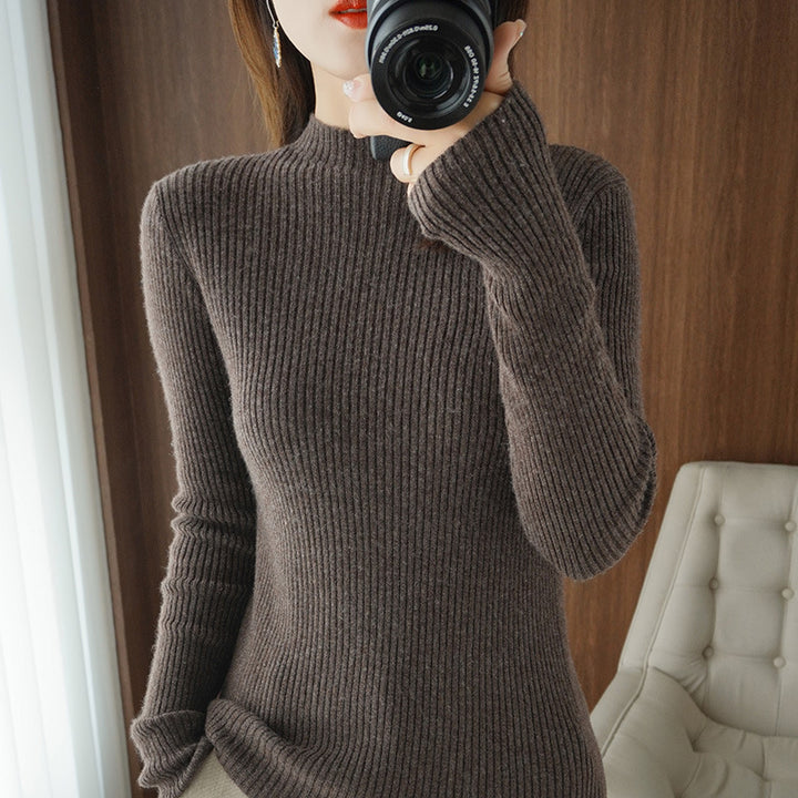Women's luxury fine-knit pullover with narrow rib structure and short stand-up collar Mune Fashion