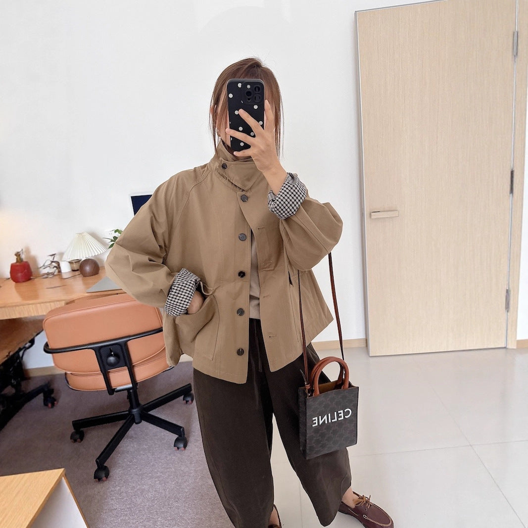 Women's short jacket in worker style with cord collar and patch pockets Mune Fashion