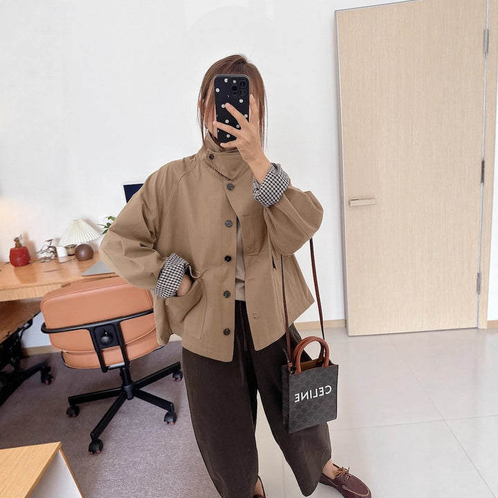 Women's short jacket in worker style with cord collar and patch pockets Mune Fashion