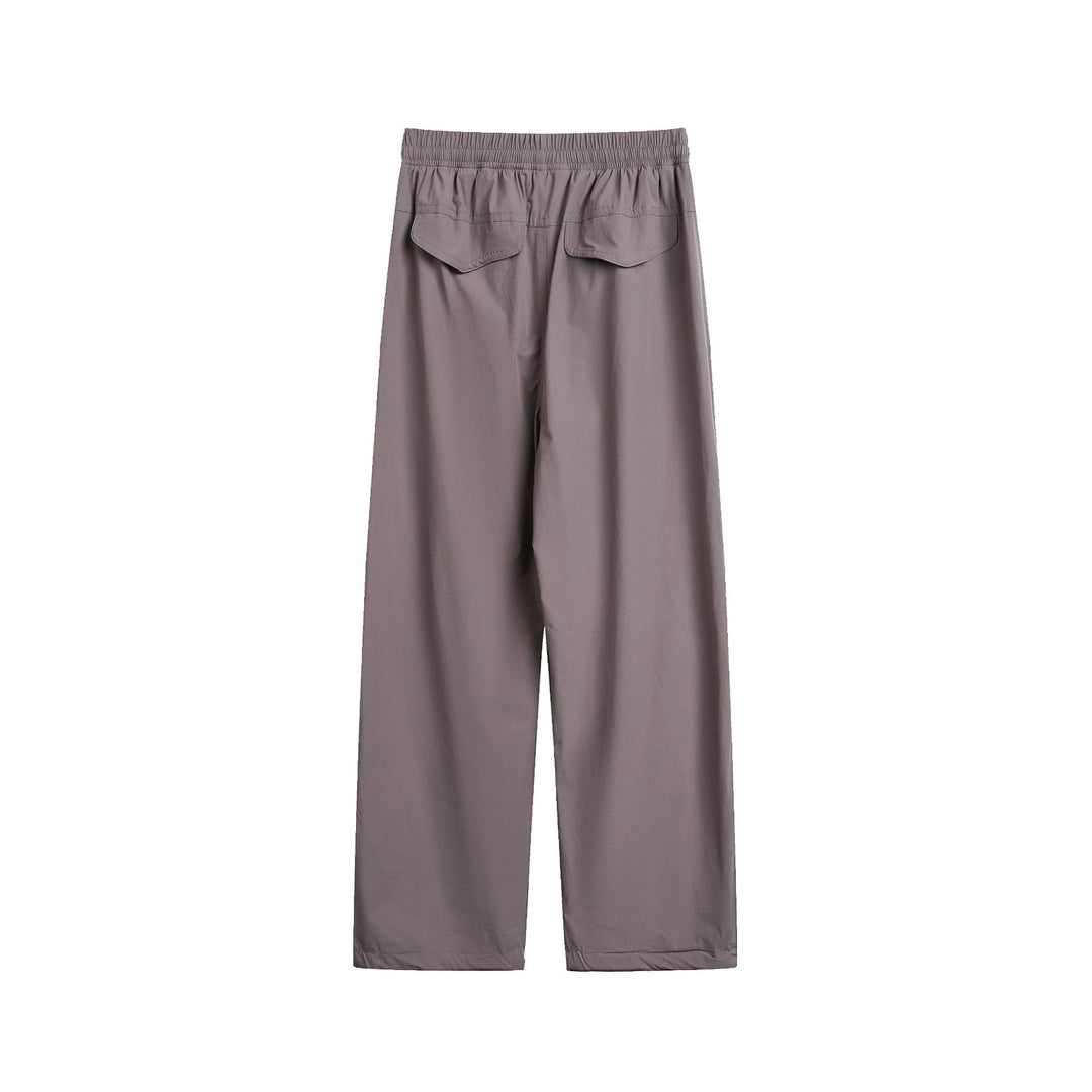 Men's Wide Relaxed Cargo Pants with Elastic Waistband and Drawstring