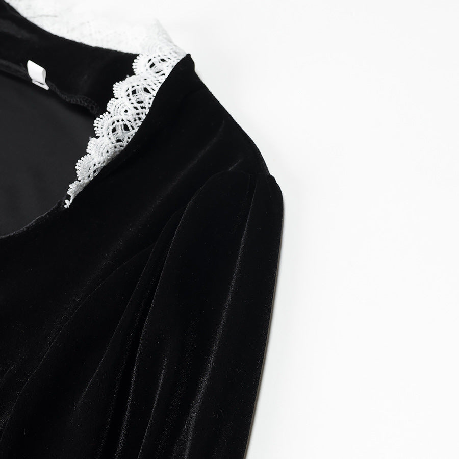 Women’s maxi dress made of velvet with square neckline, puff sleeves, and lace trim Mune Fashion