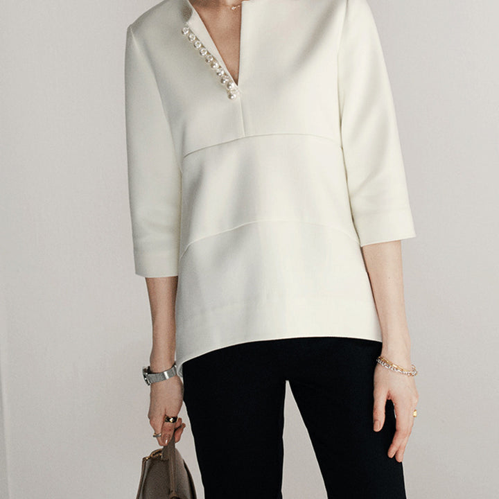Women's Elegant and Stylish Blouse with Pearl Detail Drune
