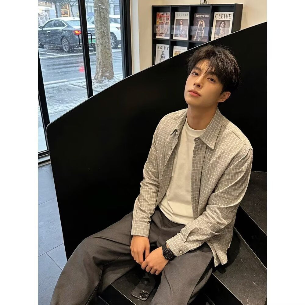 Men's Checkered Overshirt made of Cotton Blend with Classic Collar Mune Fashion