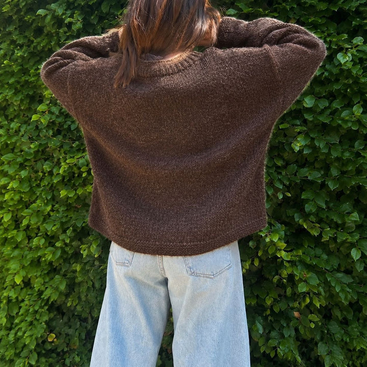 Women's cozy mohair cardigan with pearl buttons and oversized fit Mune Fashion
