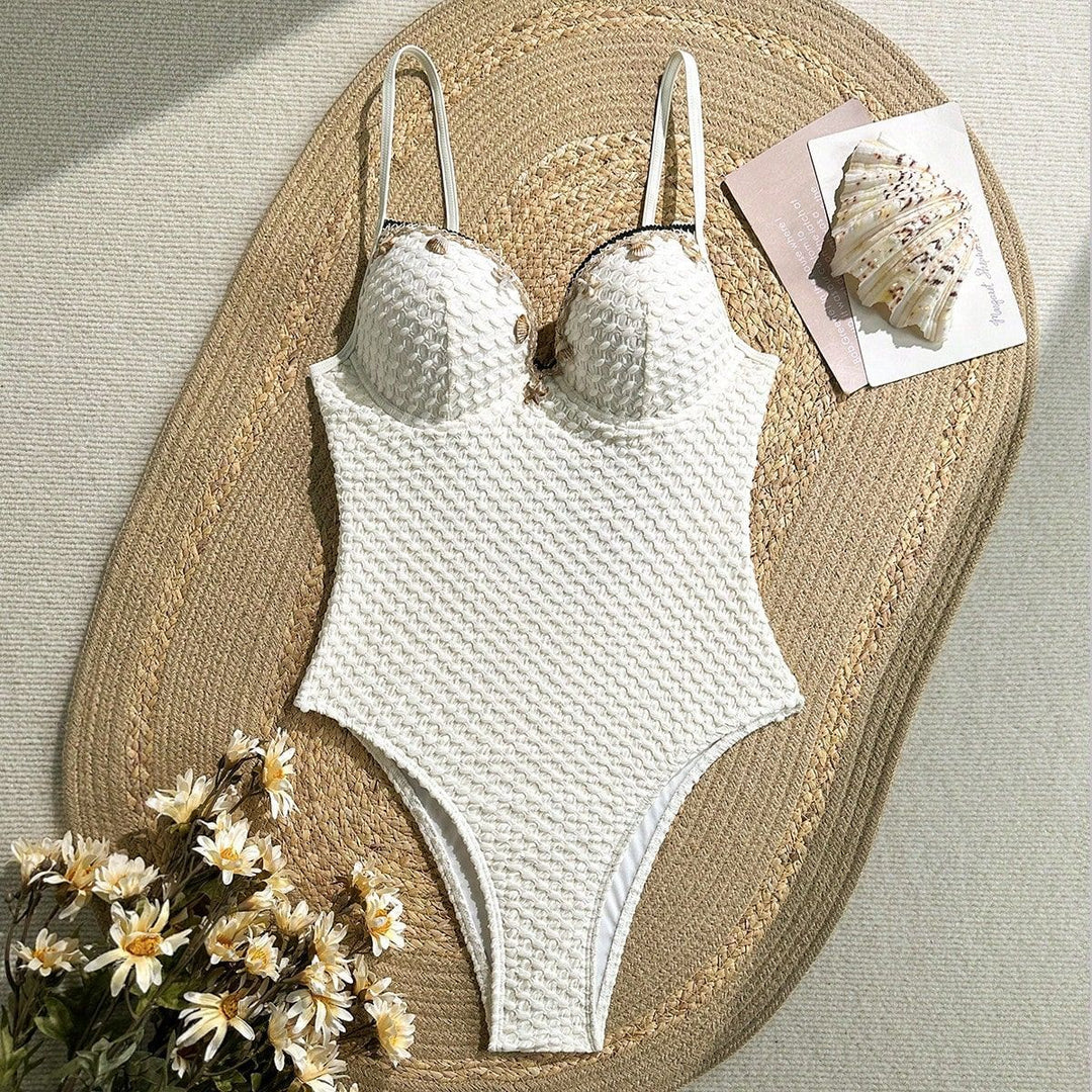 Women's stylish swimwear with intricate textures Mune Fashion