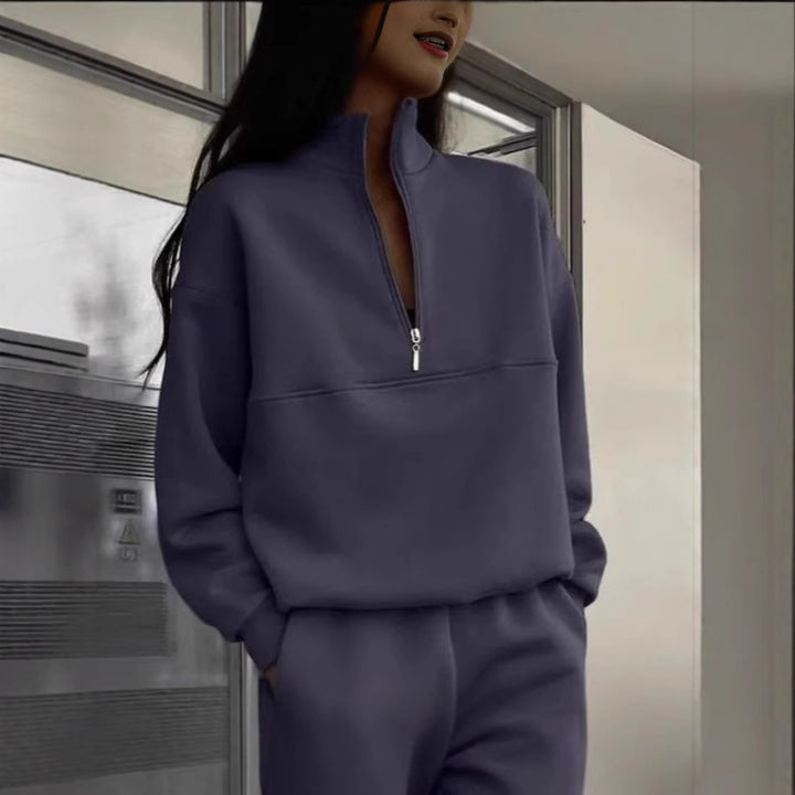 Women's casual stand-up collar half-zip in boxy cut with decorative breast seam Mune Fashion
