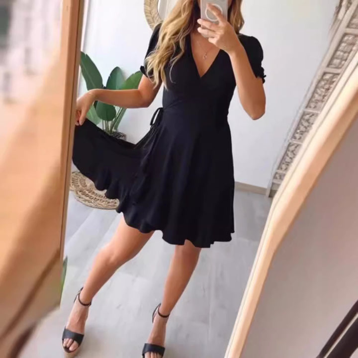 Women’s light wrap dress with V-neck, short sleeves, waist tie, and flounce skirt Mune Fashion
