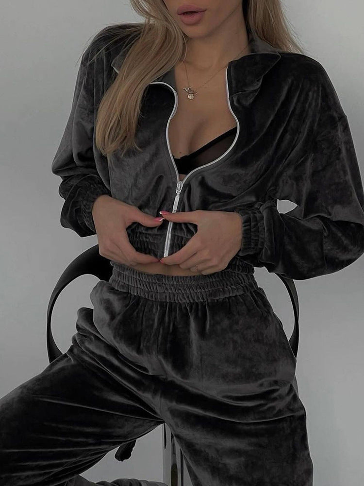 Women's Cropped Velour Jogging Set with Half Zipper, Gathered Comfort Waistband and Wide Cuffs Mune Fashion