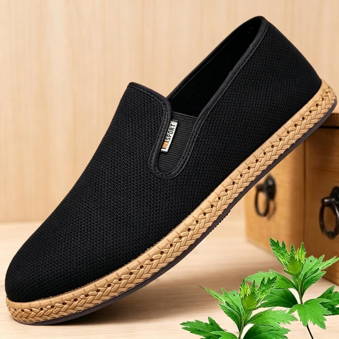 Men Breathable and Lightweight Slip-On Shoes Mune Fashion