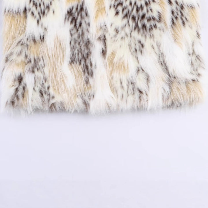 Women Short Cut Faux Fur Jacket with Stand Collar and Voluminous Faux Fur Mune Fashion