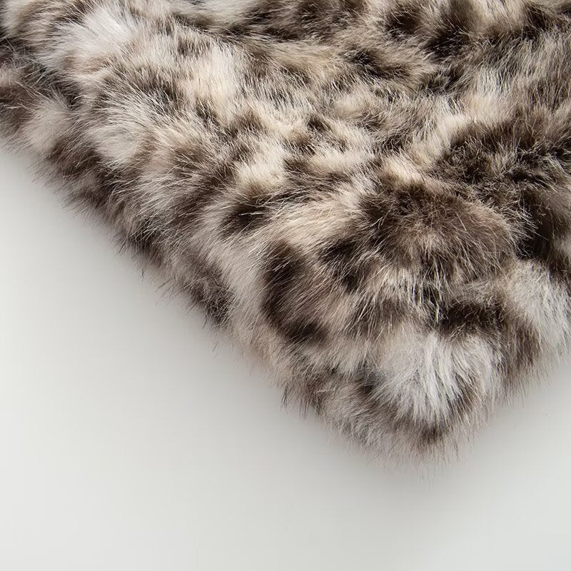 Women's Short Cut Faux Fur Jacket with Leopard Print Mune Fashion