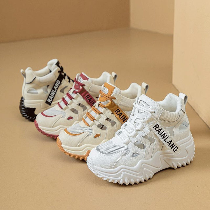 Women's sporty sneakers with ergonomic cushioning and modern profile Mune Fashion