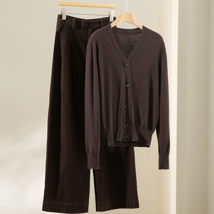 Women's Fine V-Neck Cardigan with Button Placket and Ribbed Hem Mune Fashion