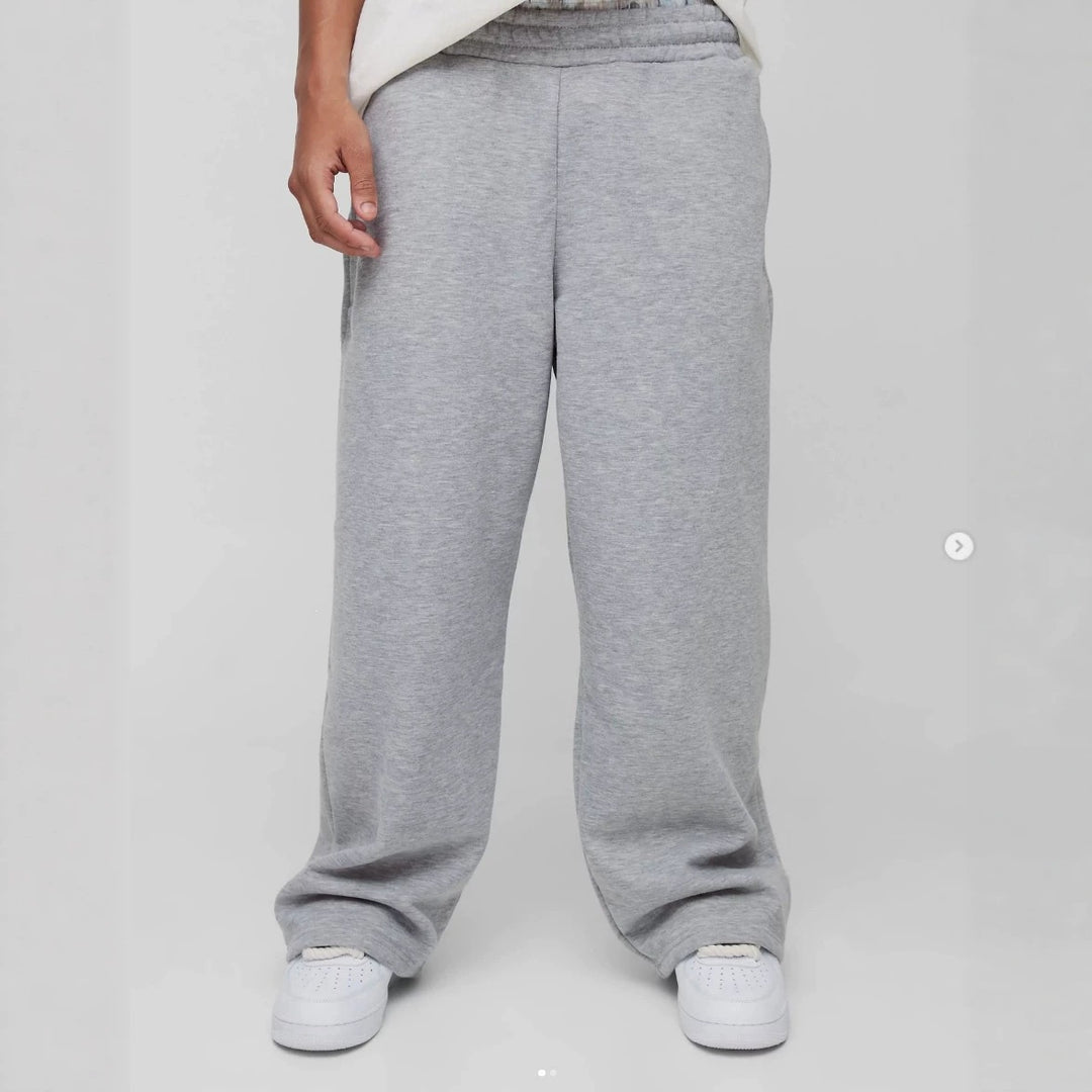Unisex non-padded sweatpants with elastic comfort waistband, straight leg and side pockets Mune Fashion
