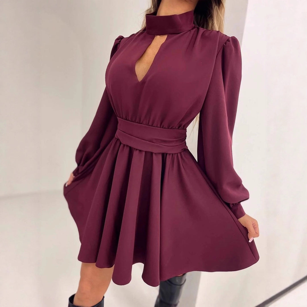 Women Elegant Short Dress with Stand Collar, Cut-Out, Wide Bell Skirt and Waist Sash Mune Fashion