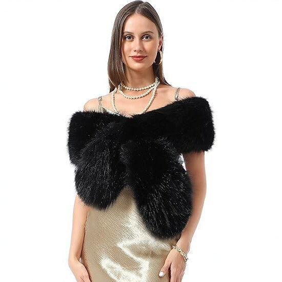 Ladies luxurious faux fur stole in loop design with voluminous shawl collar Mune Fashion