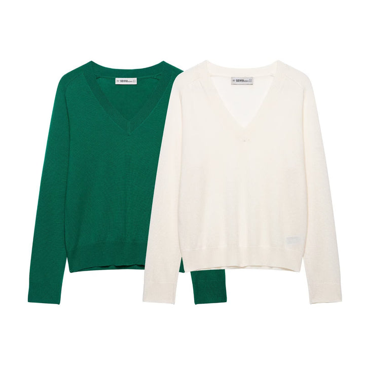 Women Light V-Neck Fine Knit Sweater with Ribbed Hem Mune Fashion