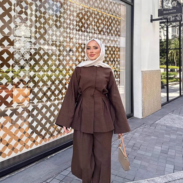 Ladies two-piece linen set with tailored pleat, wide leg and zip jacket Mune Fashion