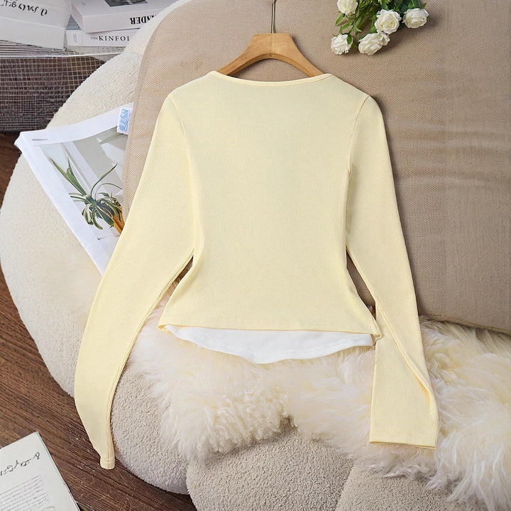 Women's Ribbed Cropped Henley Long Sleeve with Snap Button Placket Mune Fashion
