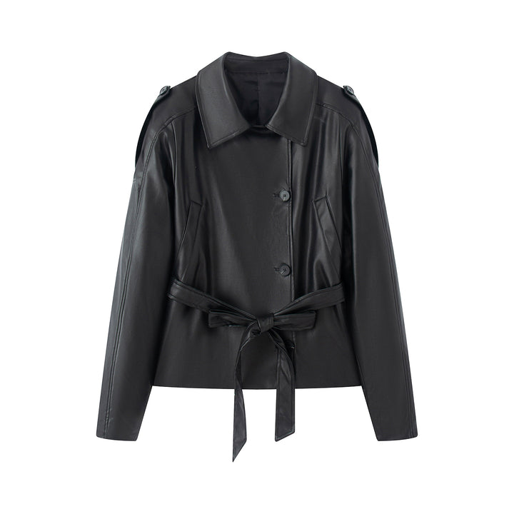 Ladies short-cut trench-style faux leather jacket with tie belt and shoulder patches Mune Fashion