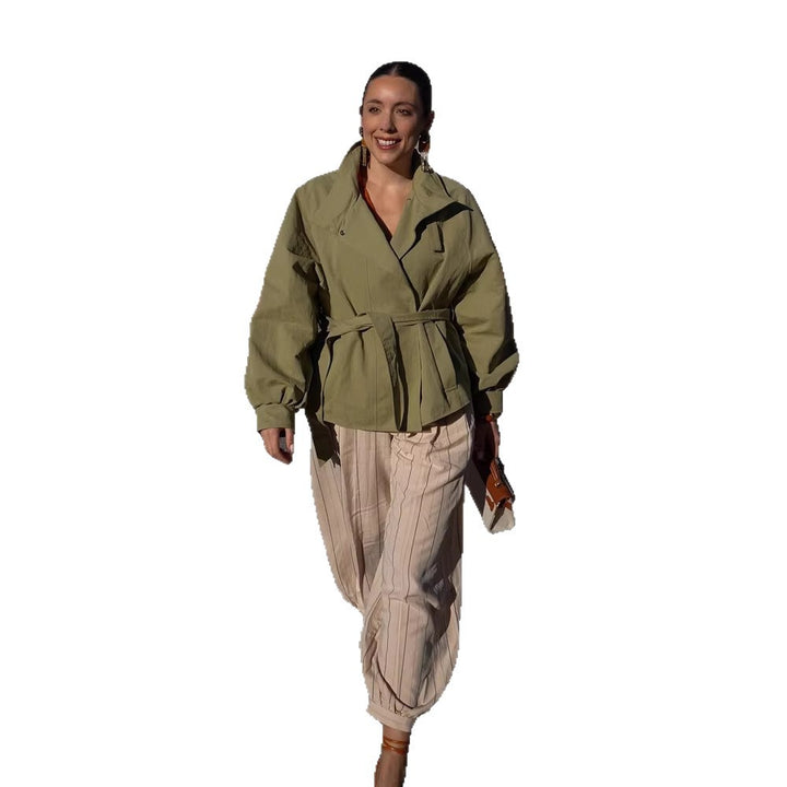 Women's Tailored Short Parka with Stand-up Collar, Balloon Sleeves and Ties Belt Mune Fashion