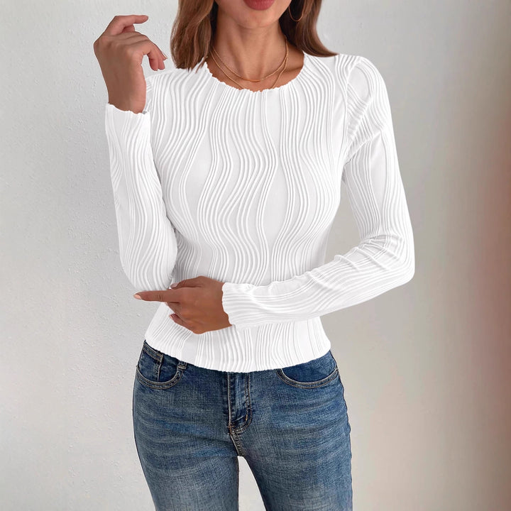 Women's form-fitting ribbed long sleeve with wave detail and round neckline Mune Fashion