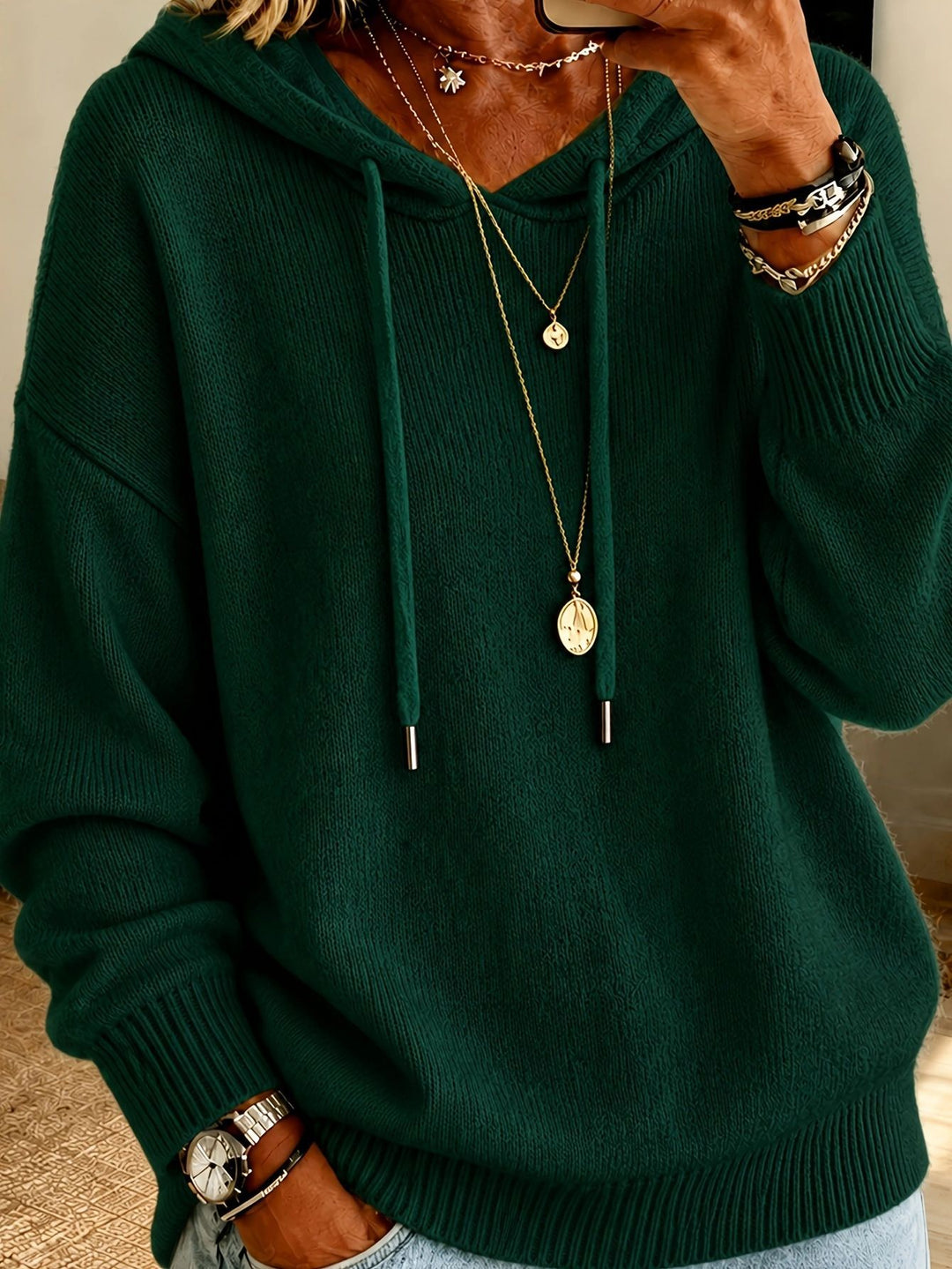 Women's Oversized Hoodie made of fine knit with drawstring and ribbed cuffs Mune Fashion