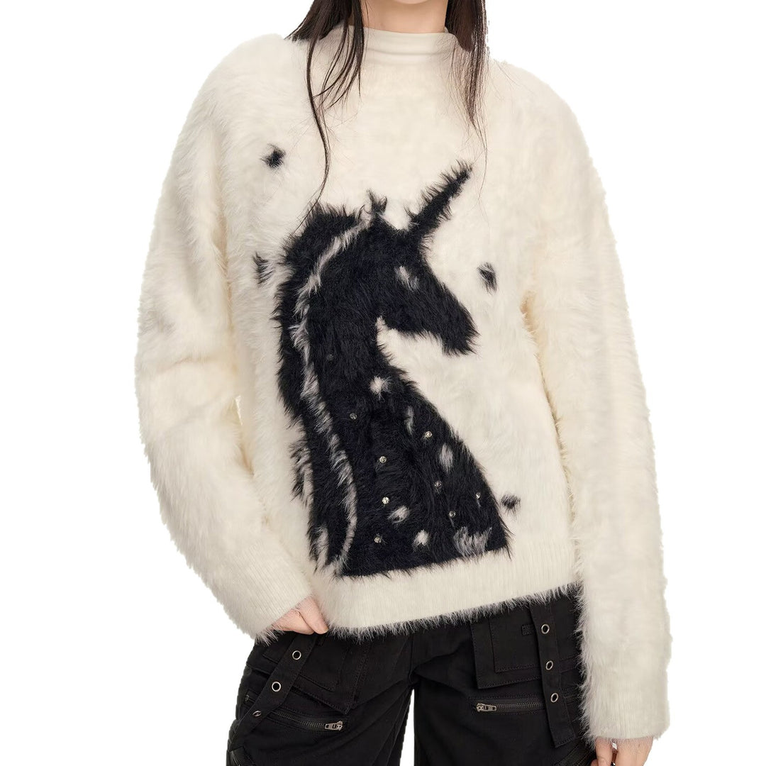 Ladies Cozy Chunky Knit Sweater with Unicorn Motif Mune Fashion