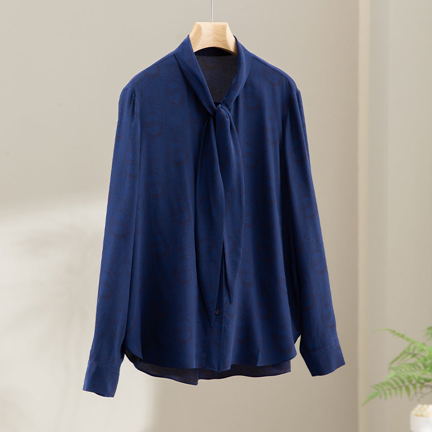 Women's blouse with bow collar and subtle jacquard texture Mune Fashion