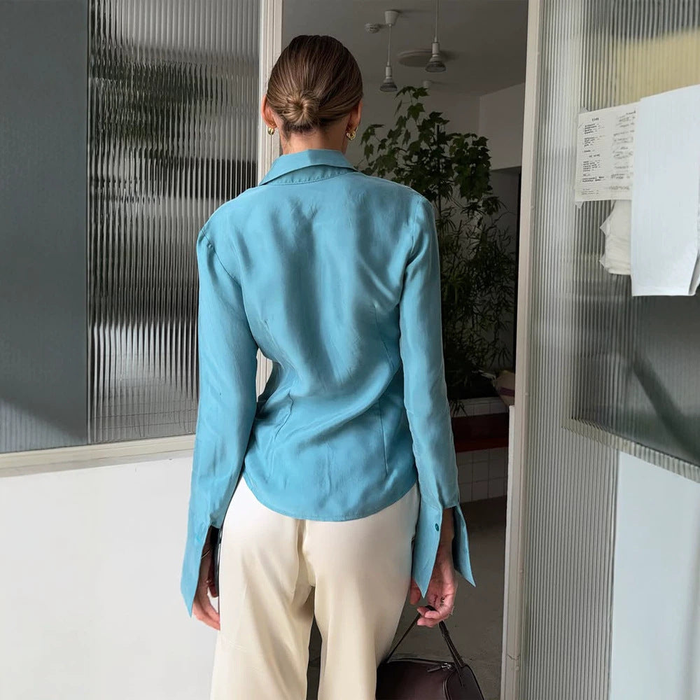 Women's satin blouse with tailored cut, shirt collar, and shaping seams Mune Fashion