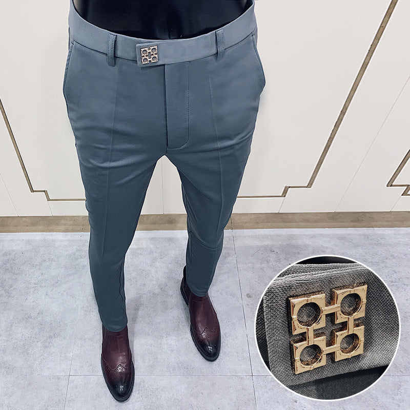 Men's slim suit trousers with crease, slim fit and discreet metal clasp Mune Fashion