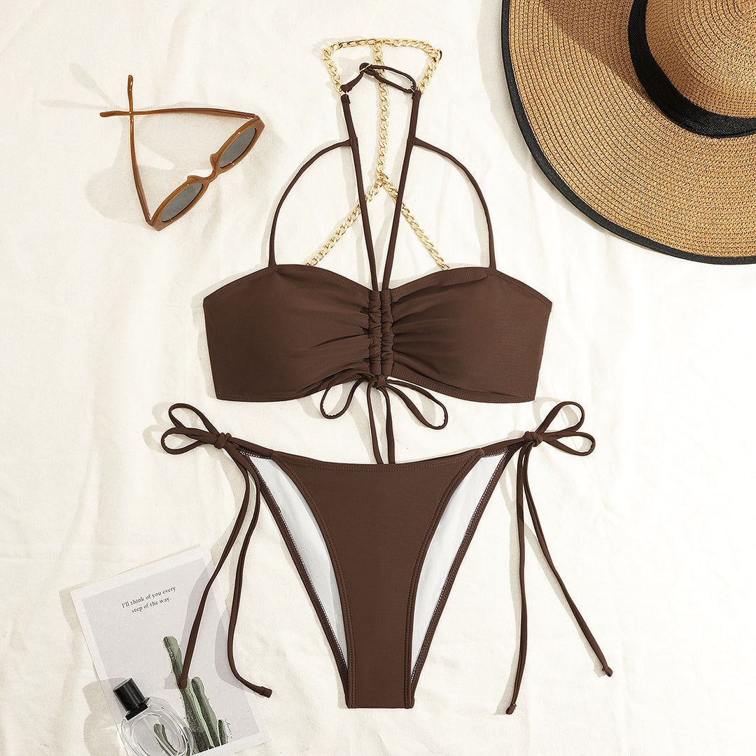 Ladies High-Quality Bikini Set with Sophisticated Chain Detail Mune Fashion