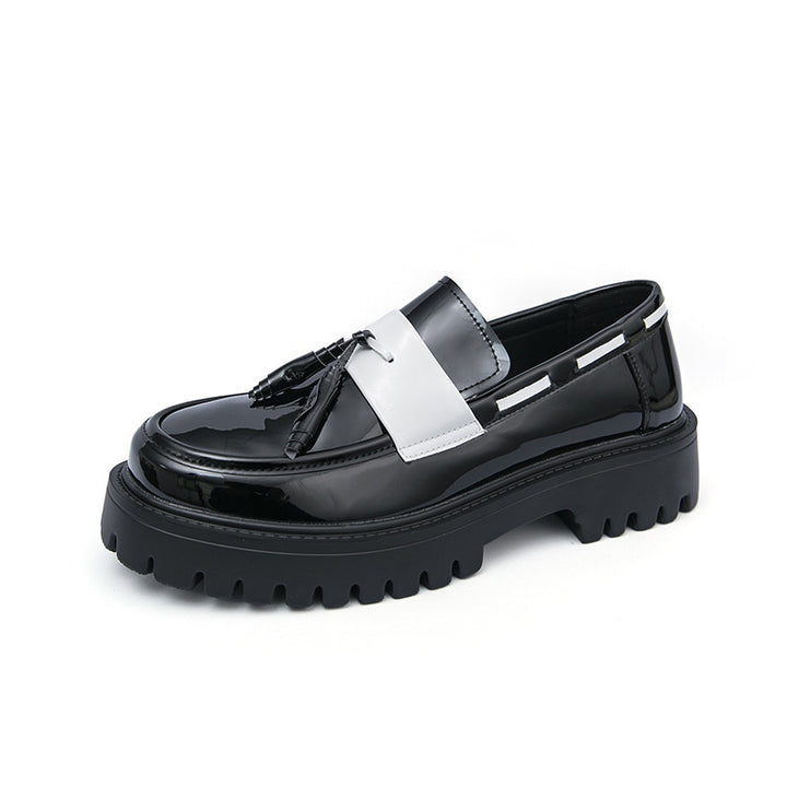 Women’s Platform Brogue Derby with distinctive profile sole and patent leather look Mune Fashion