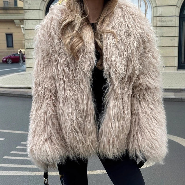 Women's short jacket made of voluminous lambskin imitation with curly structure Mune Fashion