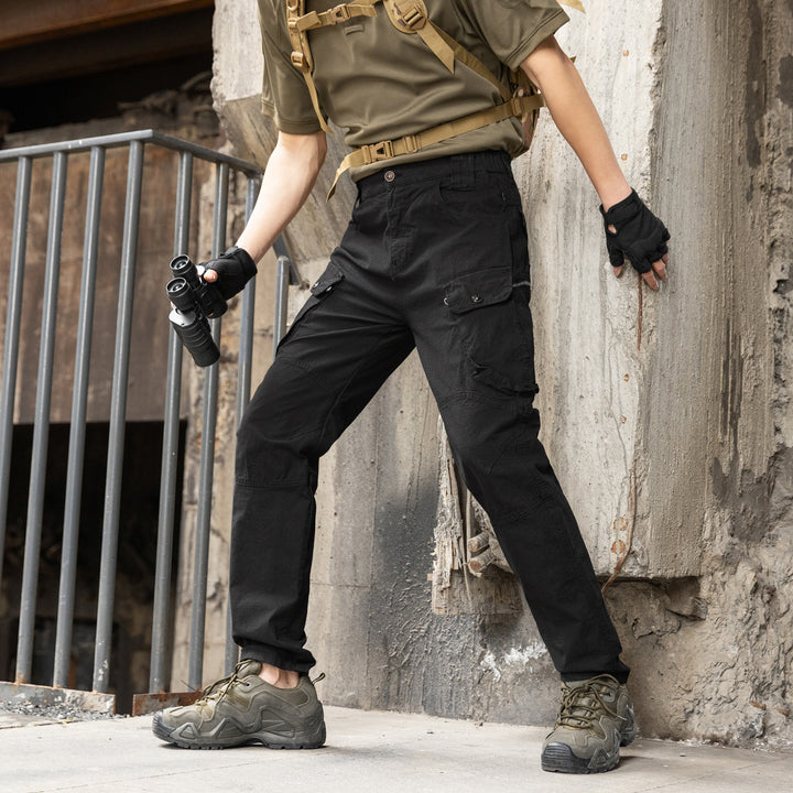 Men's robust cargo pants with reinforced knee sections and multiple pockets Mune Fashion