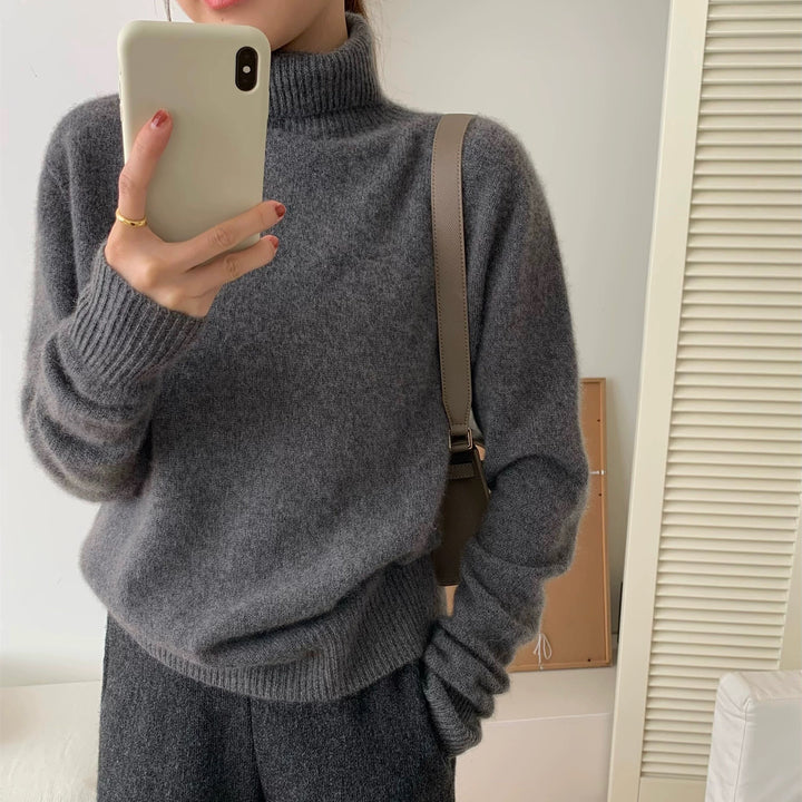 Women's Fluffy Turtleneck Sweater made of Wool Blend with Ribbed Cuffs Mune Fashion