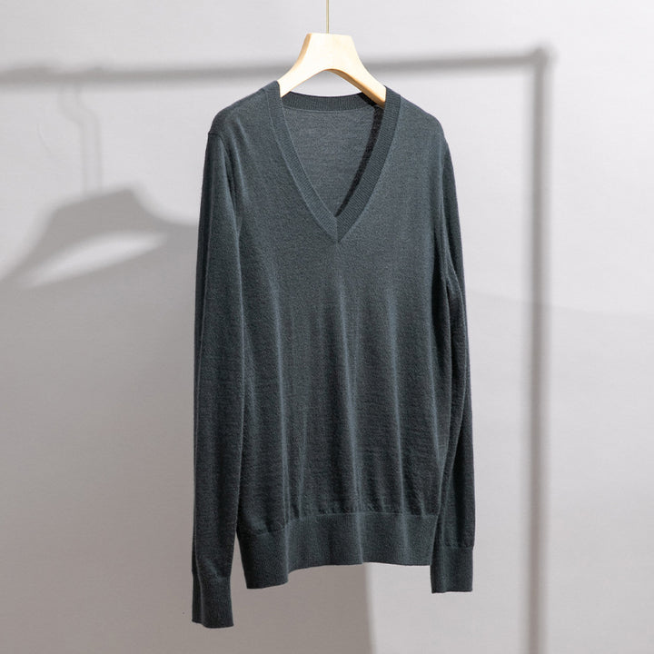 Men's Fine V-Neck Sweater made of Merino Blend with Light Structure Knit Mune Fashion