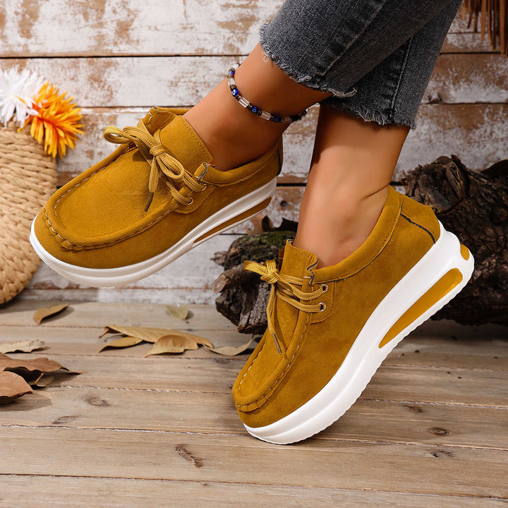 Women's Comfortable Wedge Platform Sneakers with Suede Look and Padded Comfort Insole Mune Fashion