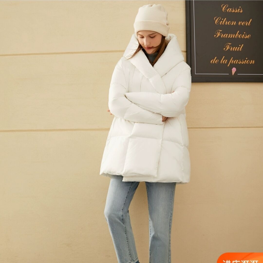 Women Fashionable Oversized Down Jacket Mune Fashion