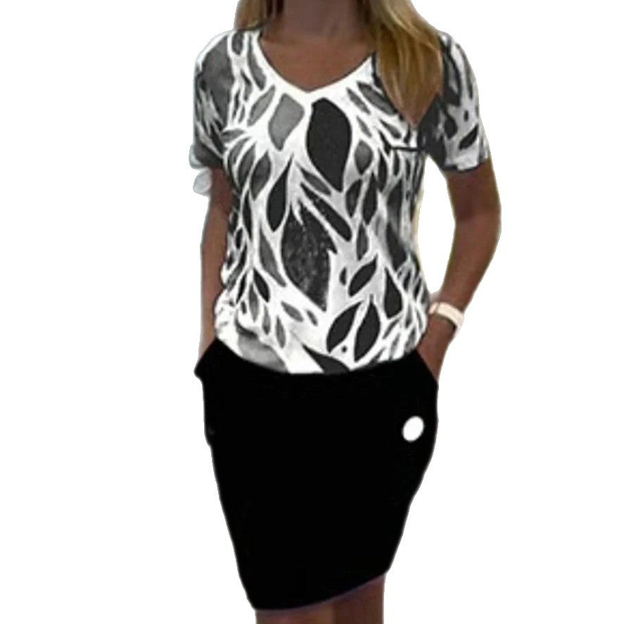 Ladies casual jersey two-piece set with printed V-neck shirt and knee-length pencil skirt with pockets Mune Fashion
