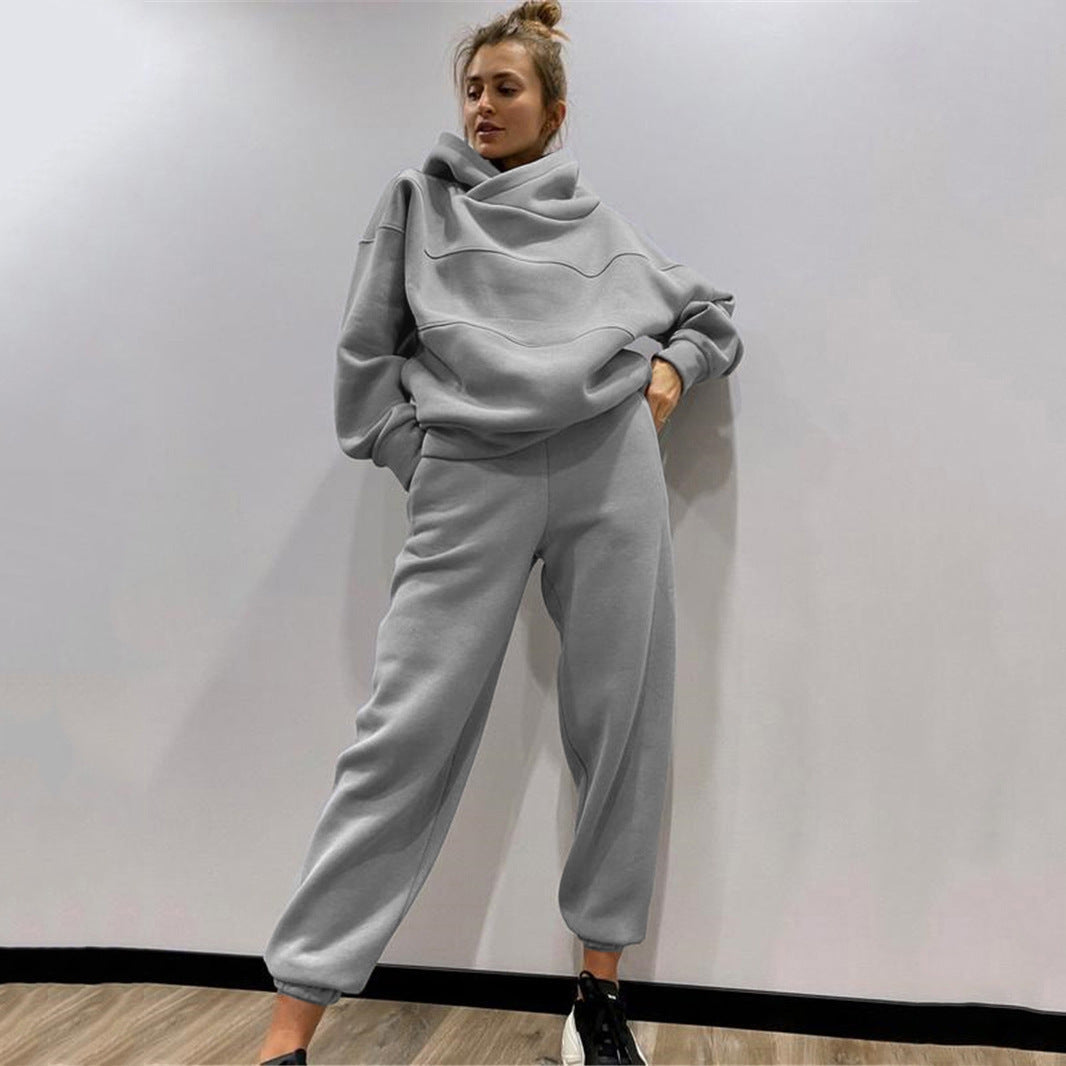 Women's Oversized Loungewear Set made of heavy French Terry with structured hood and Relax Joggers Mune Fashion