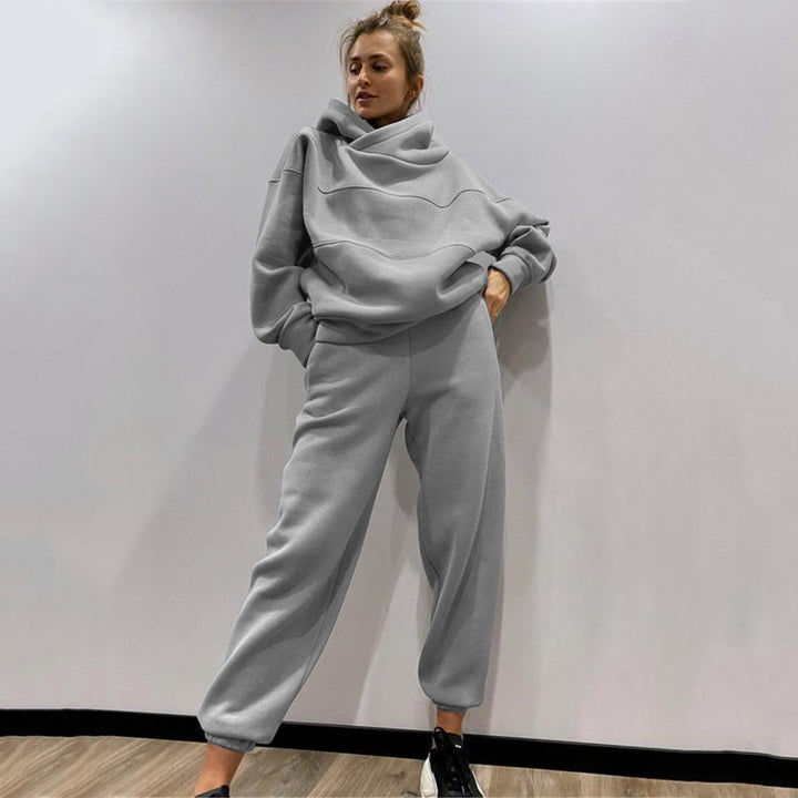 Women's Oversized Loungewear Set made of heavy French Terry with structured hood and Relax Joggers Mune Fashion