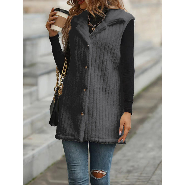 Women's sleeveless quilted vest with teddy lining, shirt collar, and button placket Mune Fashion