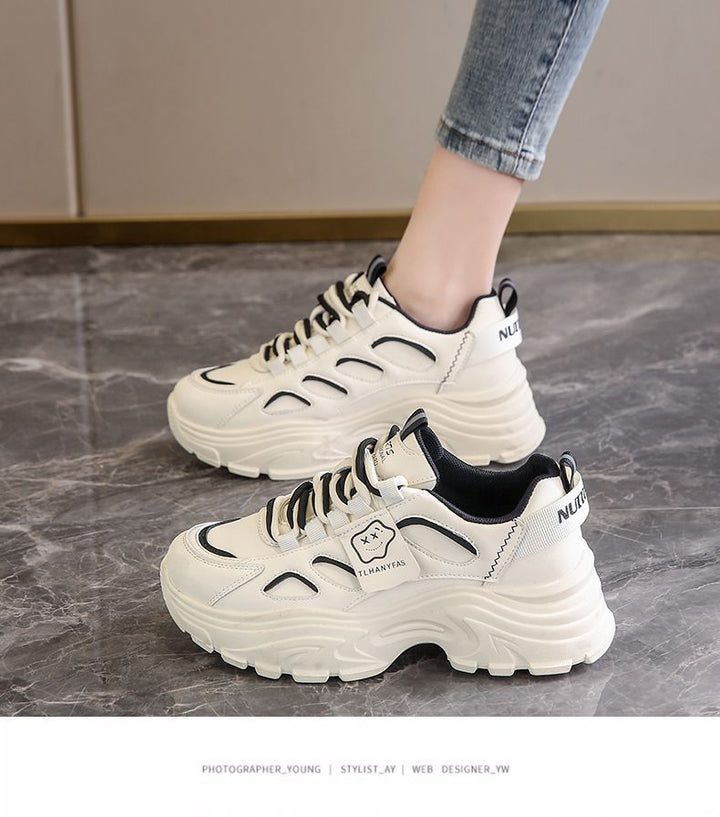 Women's Chunky Sneakers in modern design with breathable sole Mune Fashion