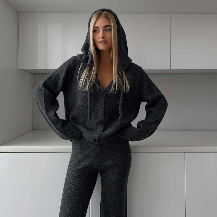 Women's cozy fine knit cardigan set with V-neck and high-cut flared pants Mune Fashion