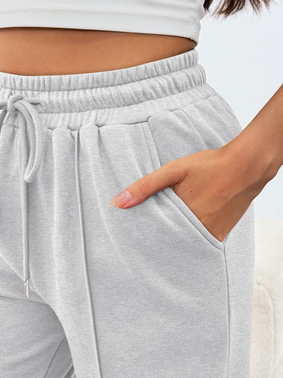 Women's comfortable high-waist joggers with drawstring and deep side pockets Mune Fashion